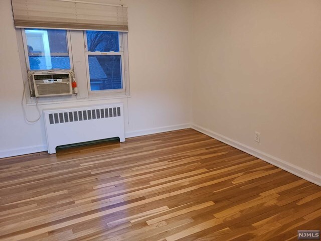 Foto del edificio - 2207 Center Ave