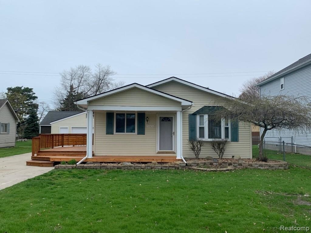 Foto principal - 50651 Walpole St