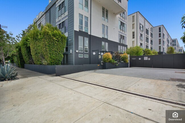 Foto del edificio - 4215 Glencoe Ave