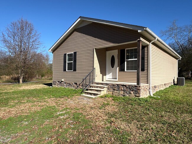 Foto del edificio - Adorable Home in Great Central Location in Tullahoma...