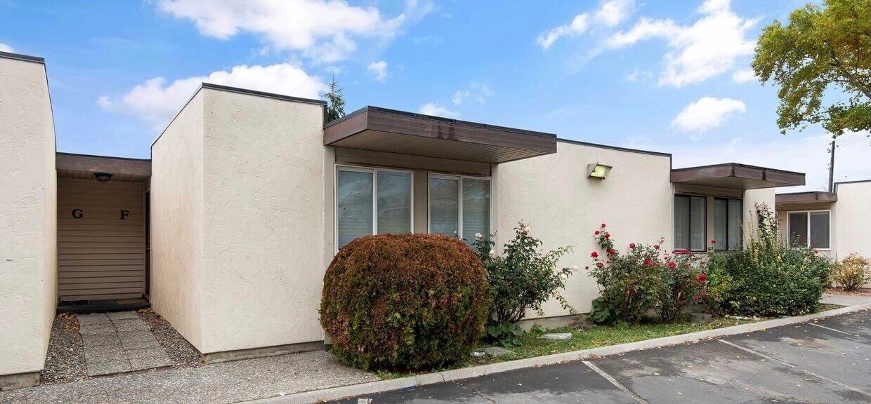420 S Quincy St Unit F, Kennewick, WA 99336 Condo for Rent in