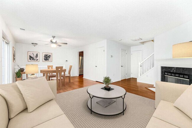 Foto del edificio - 19 Cottonwood St