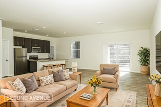 Building Photo - 4737 Manila Ave