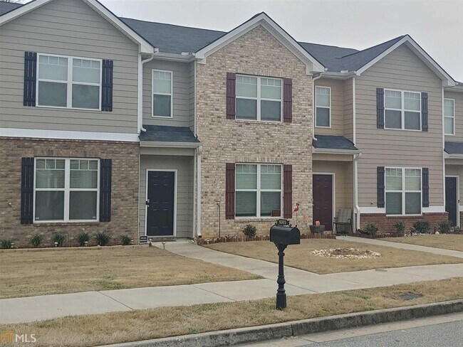 Foto del edificio - 2244 Bigwood Trail