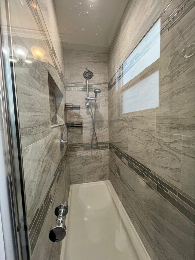 Foto del edificio - 206 Raupp Blvd