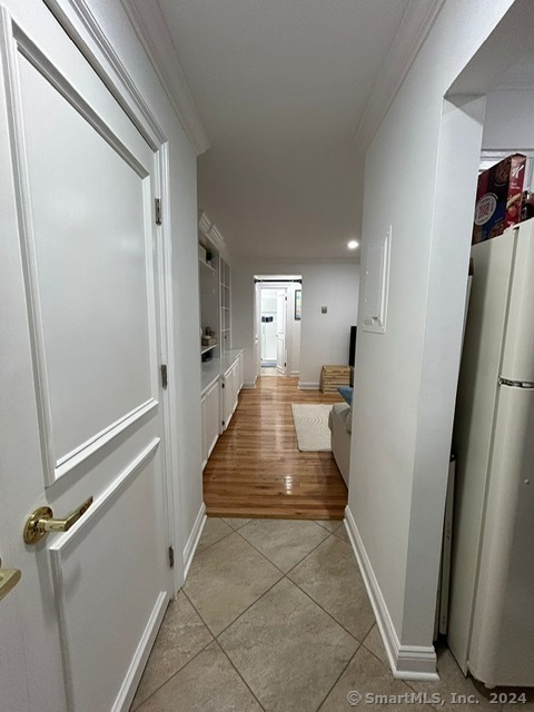 Building Photo - 333 Vincellette St
