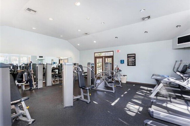 Foto del edificio - 6304 Raleigh St