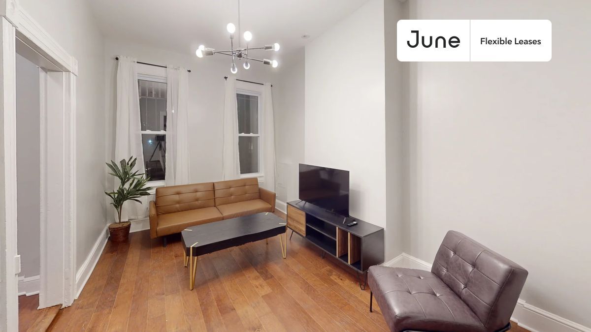 Foto principal - 2124 13th St SE