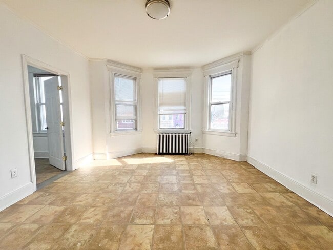 Foto del edificio - 331 Princeton Ave