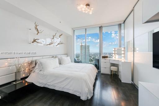 Foto del edificio - 92 SW 3rd St