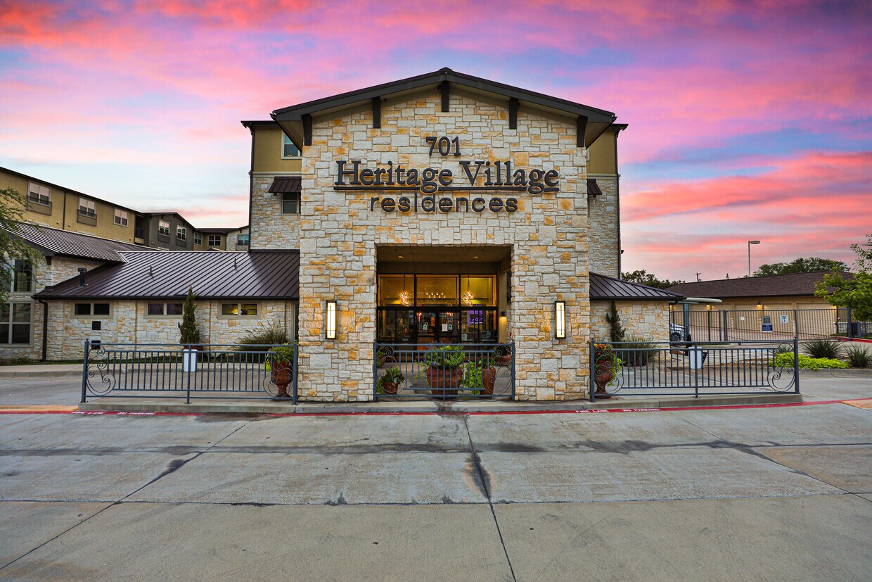 Heritage Village Residences 701 Heritage Way Hurst, TX Apartments