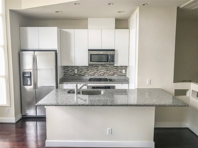 Building Photo - 1019 Bonner St