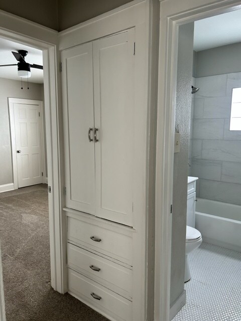 Linen closet - 3038 S Hanson Ave