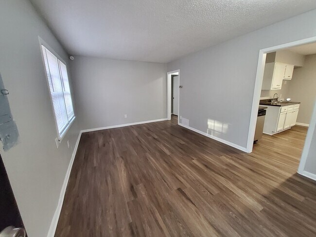 Foto del edificio - 1431 Kimball Ave