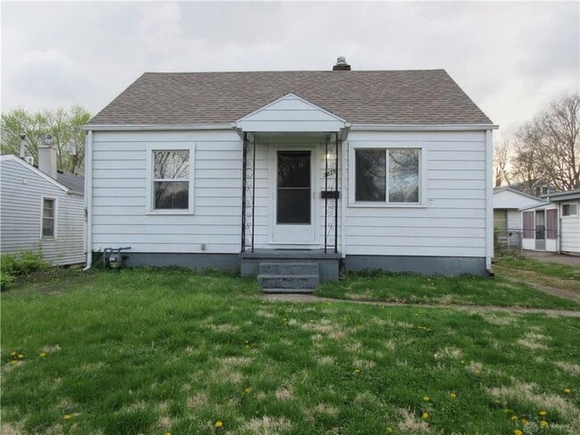 Building Photo - 3037 Mohican Ave