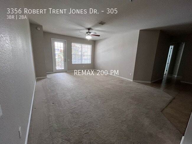 Building Photo - 3356 Robert Trent Jones Dr