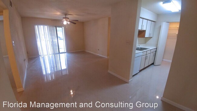 Foto del edificio - 1 br, 1 bath House - 733 Riverside Dr.  #1214