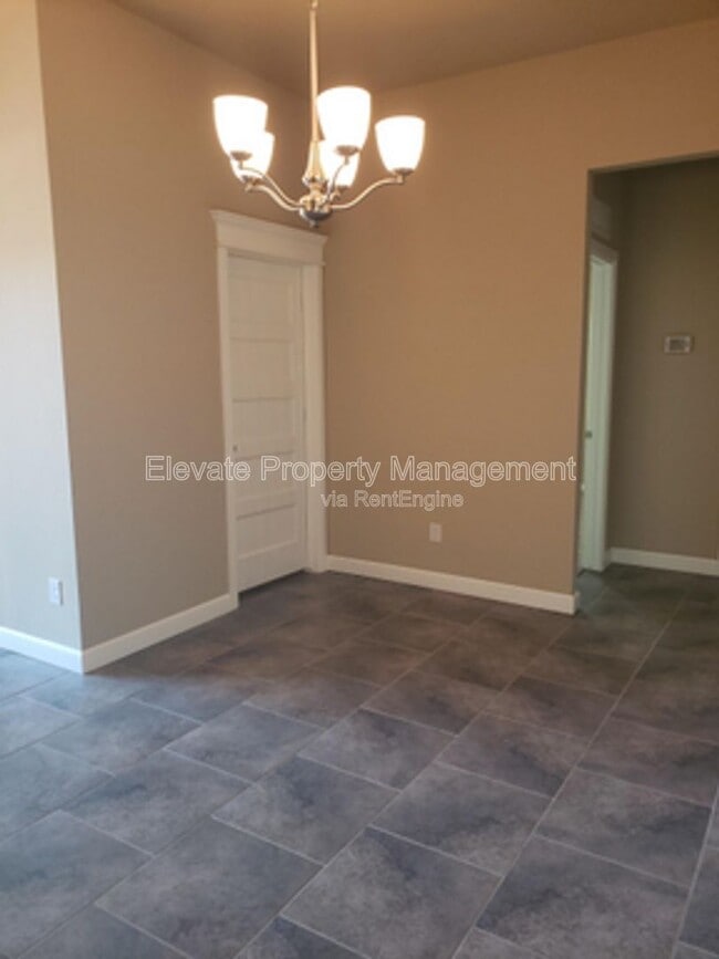 Photo - 2209 Ailsa Rd Townhome