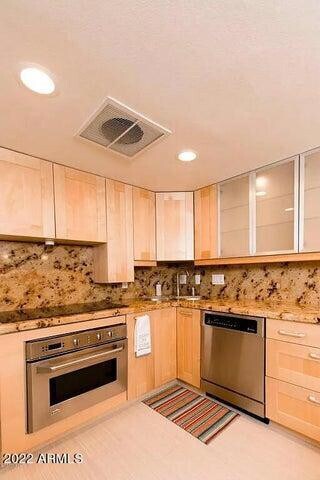 Foto del edificio - 334 W Medlock Dr