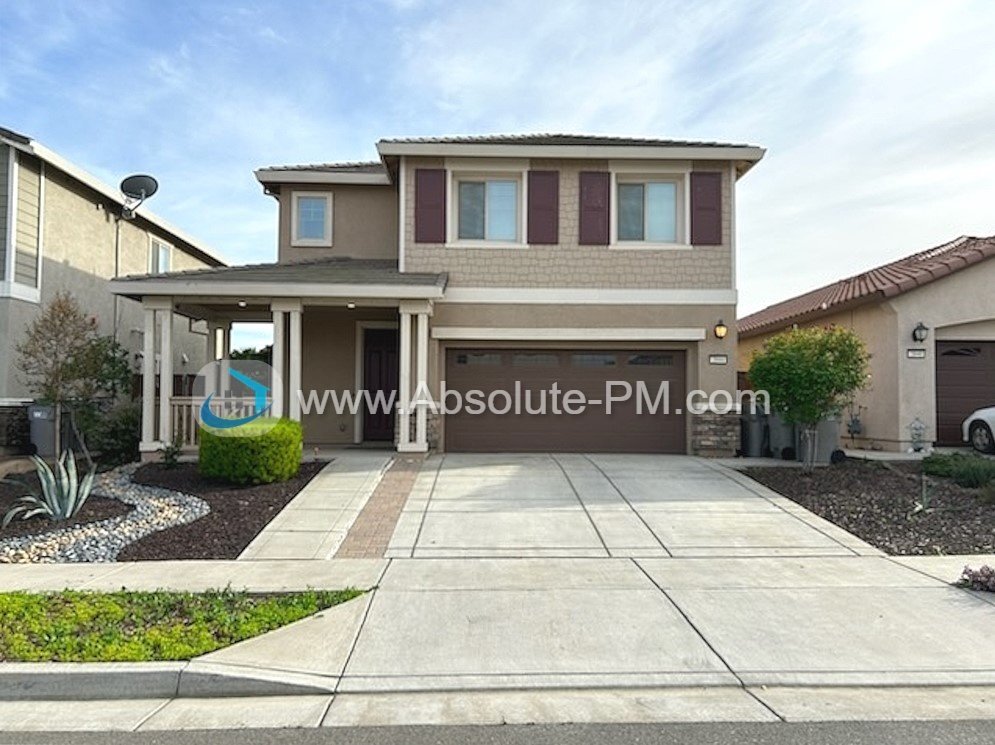 2044 Strong Dr, Woodland, CA 95776 Room for Rent in Woodland, CA