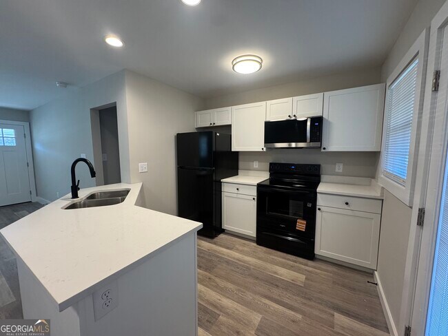 Foto del edificio - 820 Oglethorpe Ave