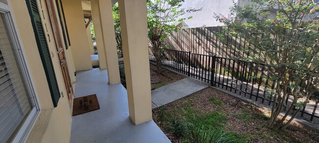 Photo - 1112 Islamorada Ln Townhome