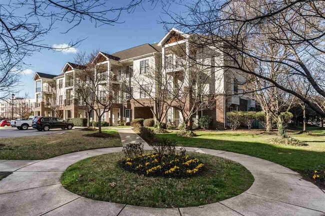Building Photo - 800 Moratuck Dr