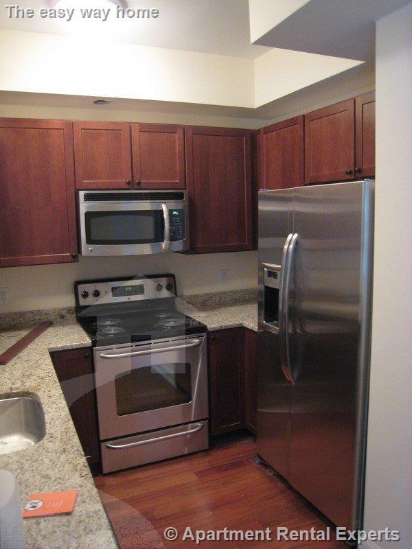Building Photo - 43-45 Pitman St Unit #101