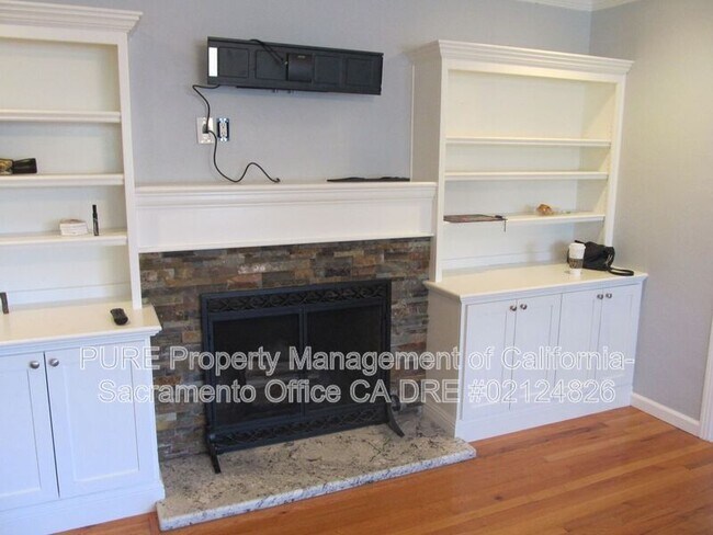 Building Photo - 5975 Raymond Way
