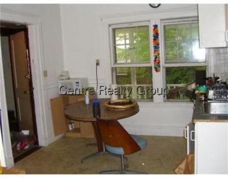 Primary Photo - 9 Radnor Rd