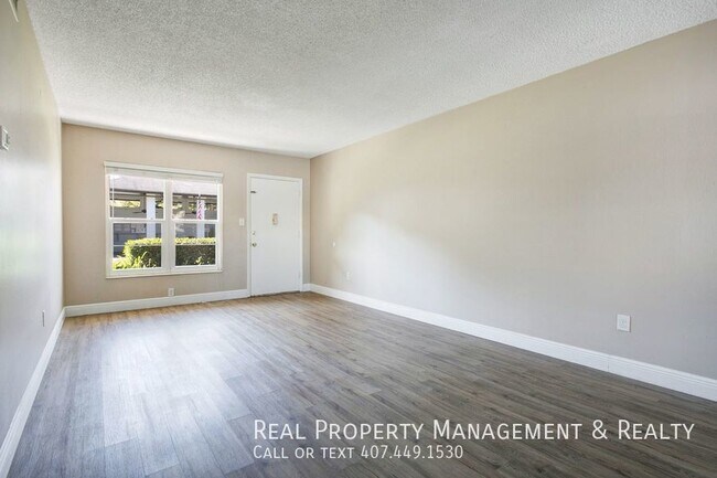 Foto del edificio - 2 BR / 1 BA Condo In Primrose Plaza