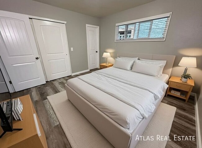 Photo - 313 May Dr Apartment