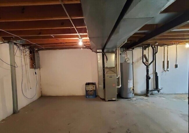 Building Photo - 1163 Bartlein Ct