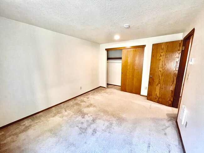 Secondary Bedroom (still very large) - 6007 SW Karla Ct