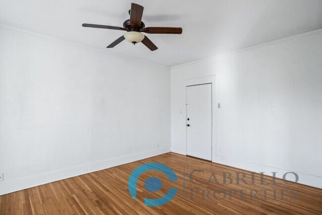 Foto del edificio - 2241 Fourth Ave