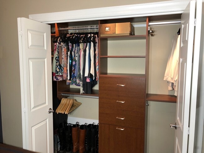 2nd Bedroom custom closet - 2222 W Belmont Ave