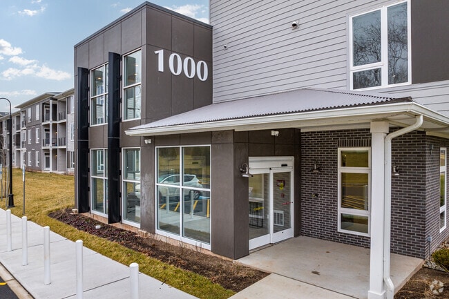 Entrada - Cornerstone at Branchburg