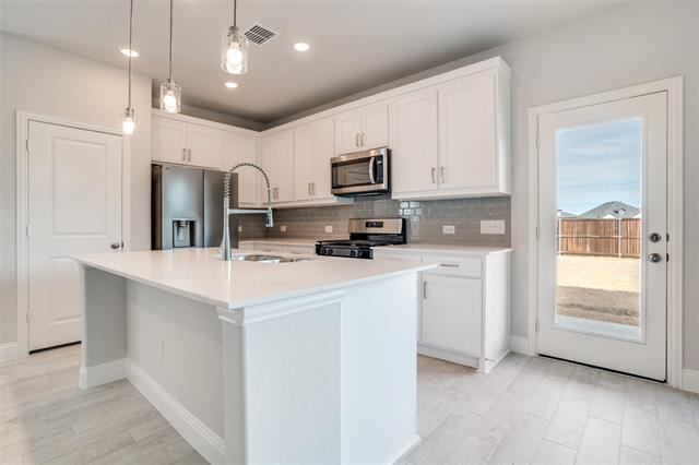 Foto del edificio - 810 Sicily Blvd