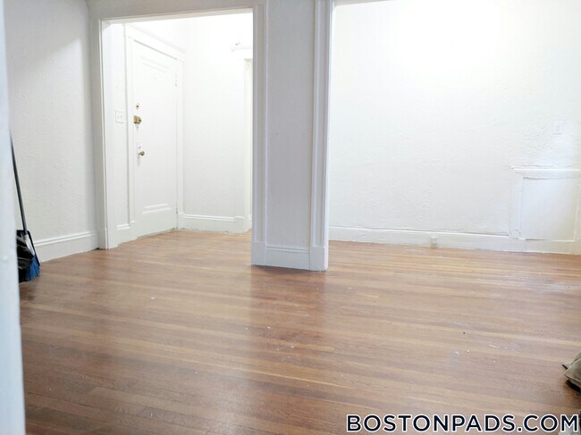 Foto del edificio - 1167 Boylston St