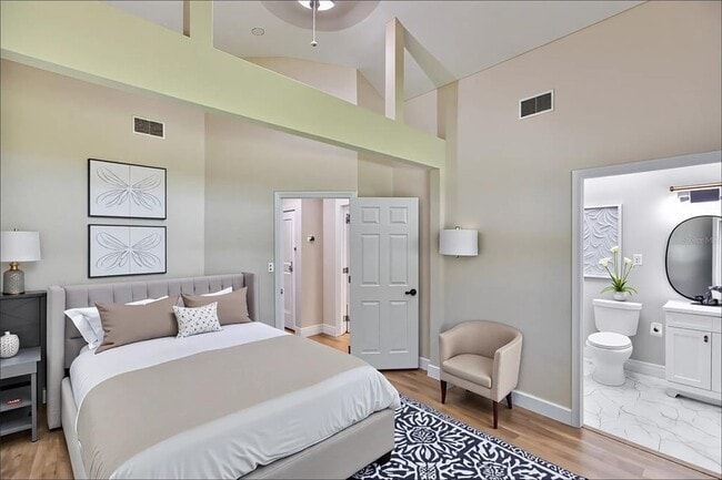 Foto del edificio - 453 41st Ave S