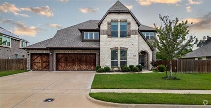 Building Photo - 3221 Fox Ridge Trail