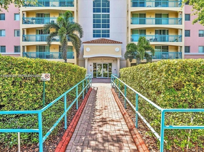 Foto del edificio - 201 Golden Isles Dr