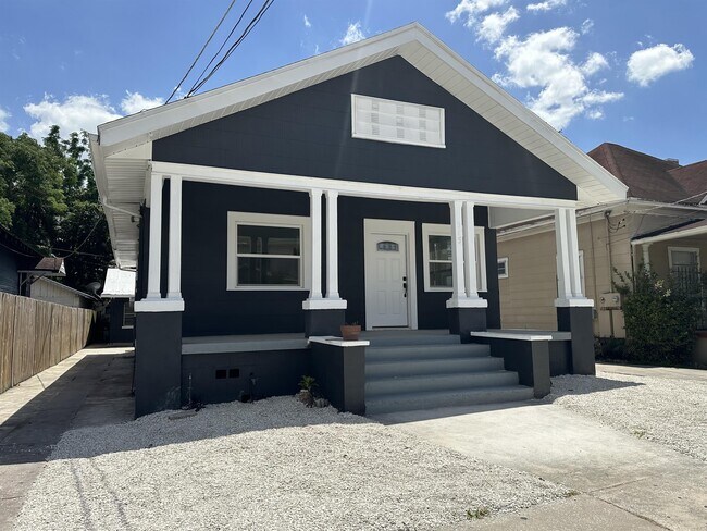 Photo - 915 E 20th Ave House