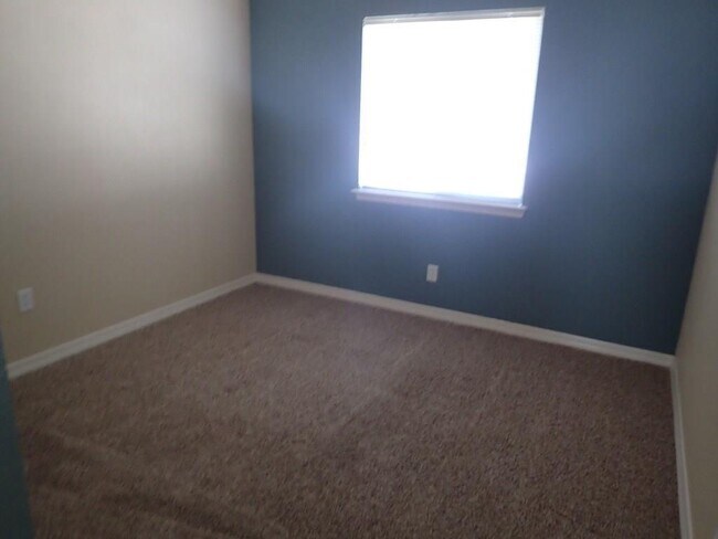 Building Photo - 14057 Tower Point Way