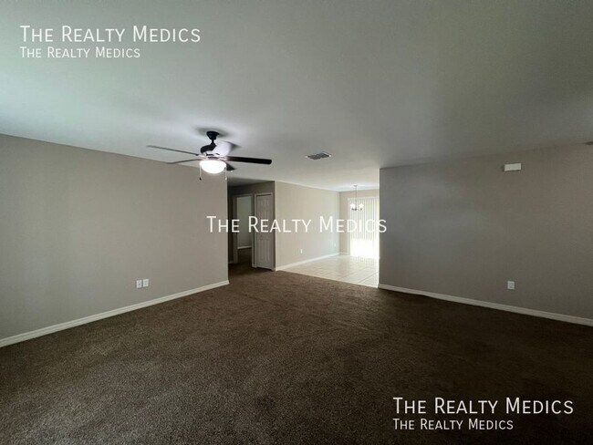 Foto del edificio - 16147 SW 17th Ave