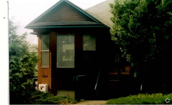 Foto del edificio - 2243 14th Ave W