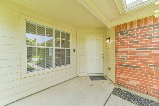Foto del edificio - 33318 Cottonwood Bend