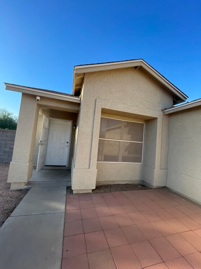 Building Photo - 11795 W Columbine Dr