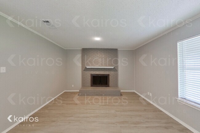 Foto del edificio - 7148 Misty Meadow Dr S