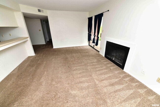 Foto del edificio - 5734 Autumn Ridge Ct